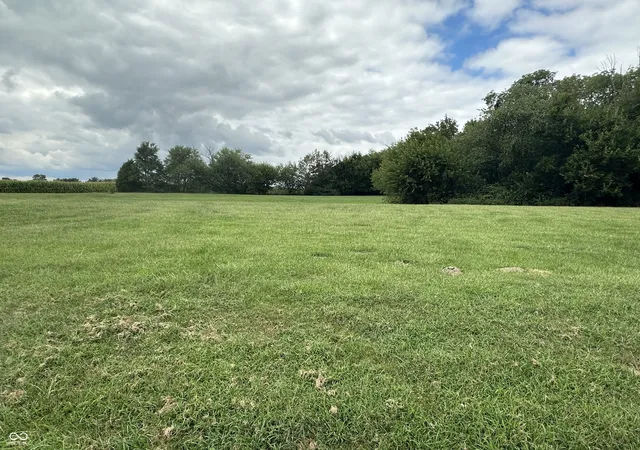 Photo 3 of Land for sale at 10406 Hodge Rd, Clayton, IN 46118 | MLS# 22058694 | Listing updated on 2026-09-23