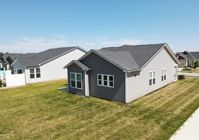 5th image of 4864 Lilac Dr, Plainfield, IN 46168 | MLS# 22060751