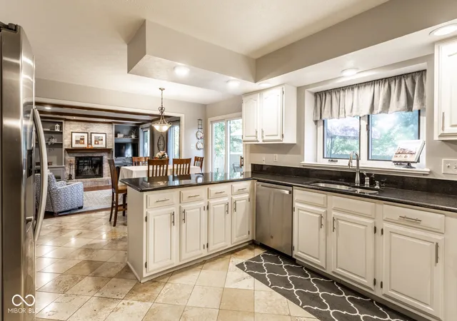 Photo 4 of Single Family Residence at 101 E Senator Way, Carmel, IN 46032 | MLS# 22060844 |  | Sold on 2025-10-15