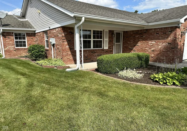 Homes for sale in Indianapolis, IN | 8131 Bentley Farms Pl, Indianapolis, IN 46259 | MLS# 22061081