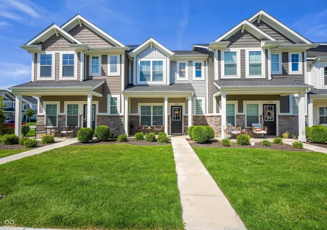 Photo 2 of Townhouse for sale at 3412 Thomas Jefferson St, Westfield, IN 46074 | MLS# 22061143 | Listing updated on 2026-09-19