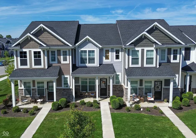 Photo 3 of Townhouse for sale at 3412 Thomas Jefferson St, Westfield, IN 46074 | MLS# 22061143 | Listing updated on 2026-09-19
