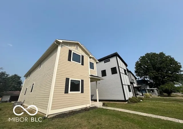 1st image of 1810 Bellefontaine St, Indianapolis, IN 46202 | MLS# 22061352