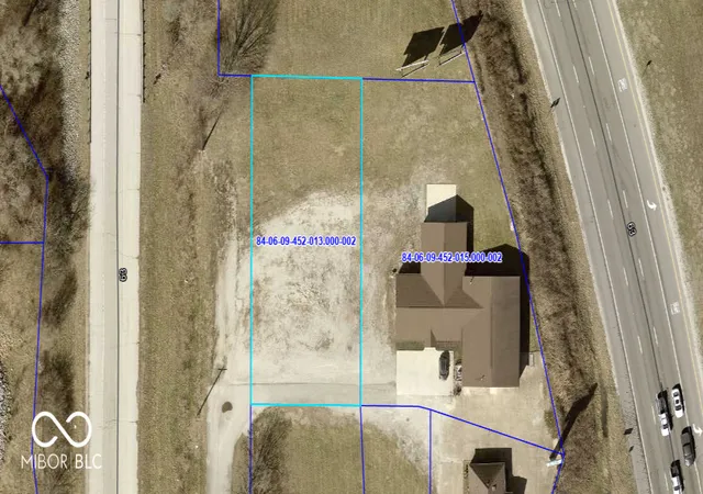 2nd image of 2225 N 2nd St, Terre Haute, IN 47804 | MLS# 22061783