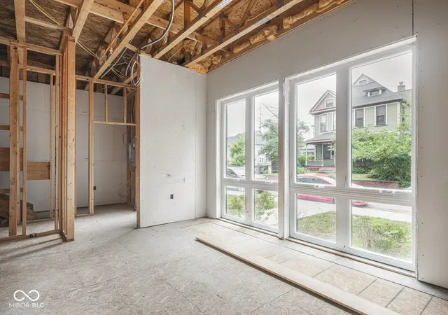 5th image of 319 E 16Th St #206, Indianapolis, IN 46202 | MLS# 22062004