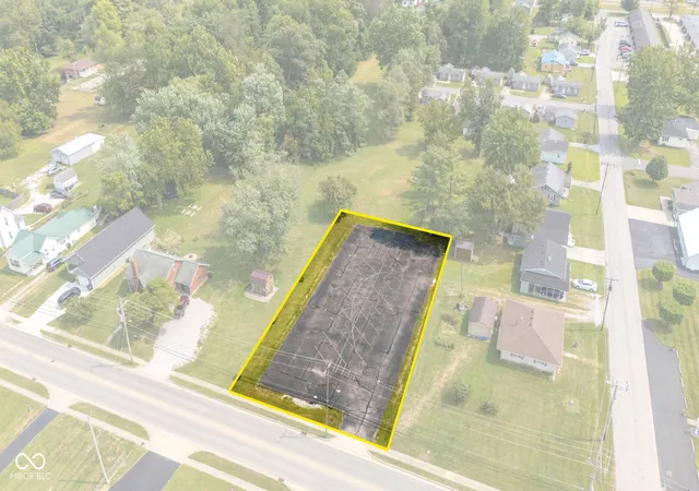Homes for sale in North Vernon, IN | 82 Norris Ave, North Vernon, IN 47265 | MLS# 22062210