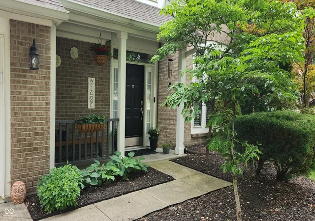Homes for sale in Indianapolis, IN | 7752 Pennyroyal Ln, Indianapolis, IN 46237 | MLS# 22062654