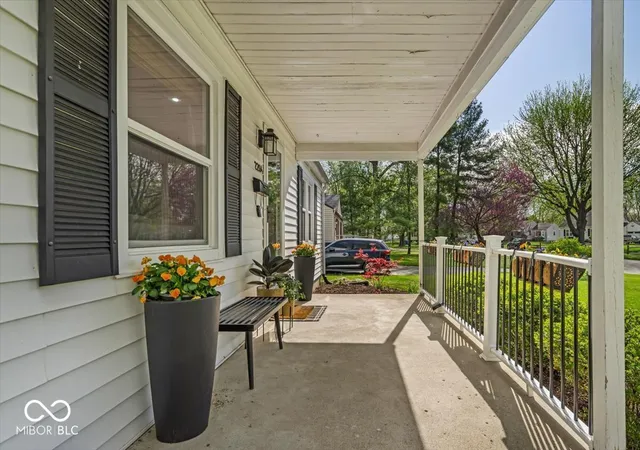 5th image of 2204 Pamela Dr, Indianapolis, IN 46220 | MLS# 22062696