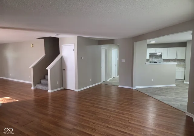Photo 3 of Single family home for sale at 10228 Arrowhead Ct, Indianapolis, IN 46234 | MLS# 22062699 | Listing updated on 2026-10-23