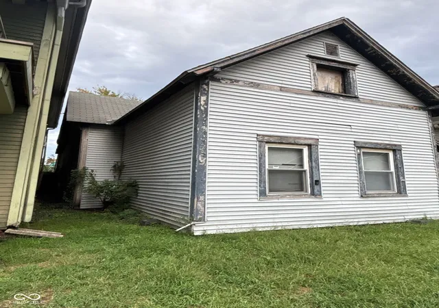 3rd image of 1621 Union St, Indianapolis, IN 46225 | MLS# 22065114