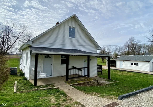 3rd image of 11264 S Main St, Flat Rock, IN 47234 | MLS# 22065613