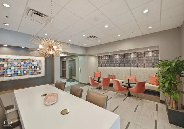 Photo 3 of Condo for sale at 333 Massachusetts Ave #405, Indianapolis, IN 46204 | MLS# 22066179 | Listing updated on 2026-09-07