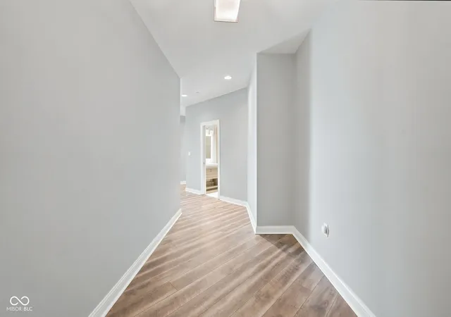 Photo 3 of Condo for sale at 333 Massachusetts Ave #405, Indianapolis, IN 46204 | MLS# 22066179 | Listing updated on 2026-09-07