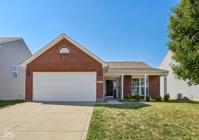 1st image of 4846 Chip Shot Ln, Indianapolis, IN 46235 | MLS# 22066195