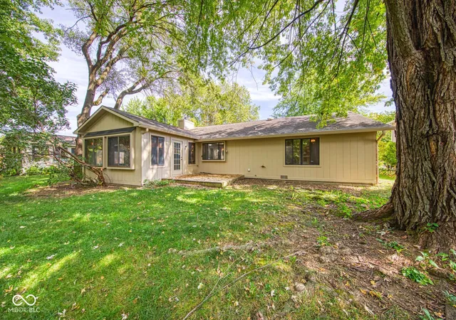 33rd image of 910 Summitcrest Dr, Indianapolis, IN 46241 | MLS# 22066205