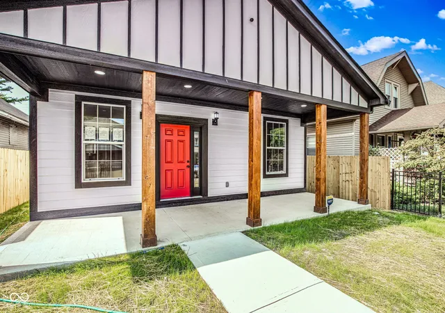 Photo 3 of Single family home for sale at 58 N Kealing Ave, Indianapolis, IN 46201 | MLS# 22066530 | Listing updated on 2026-08-04