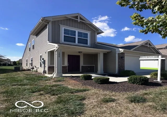 1st image of 1226 Arlington Dr, Greenfield, IN 46140 | MLS# 22066557
