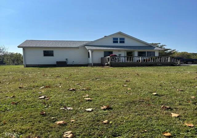 3rd image of 6951 W 450 S, Columbus, IN 47201 | MLS# 22066672