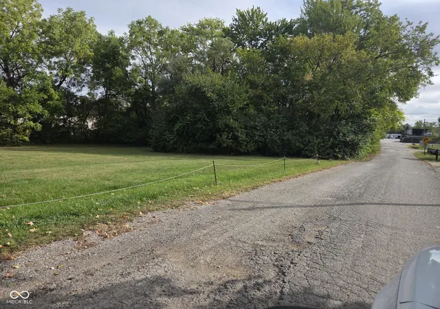 Homes for sale in Indianapolis, IN | 770 E Werges Ave, Indianapolis, IN 46227 | MLS# 22067043
