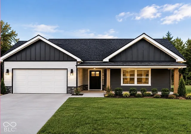 Photo 1 of Single family home for sale at 10024 Park Glen Ct, Indianapolis, IN 46229 | MLS# 22067148 | Listing updated on 2026-10-14