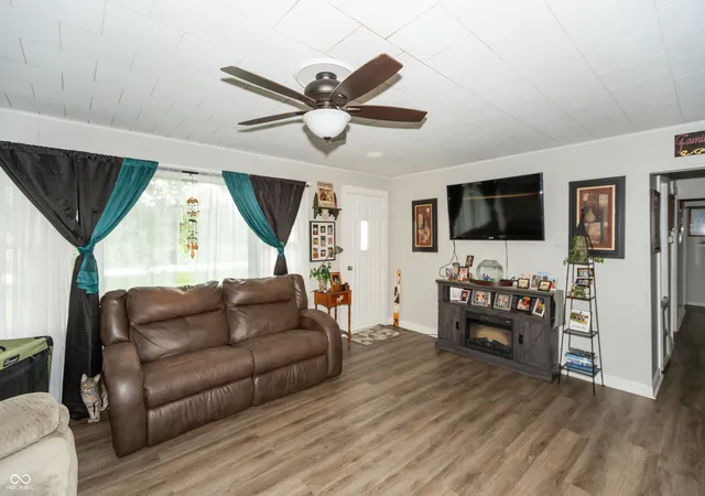 4th image of 941 N 500 W, Columbus, IN 47201 | MLS# 22067321