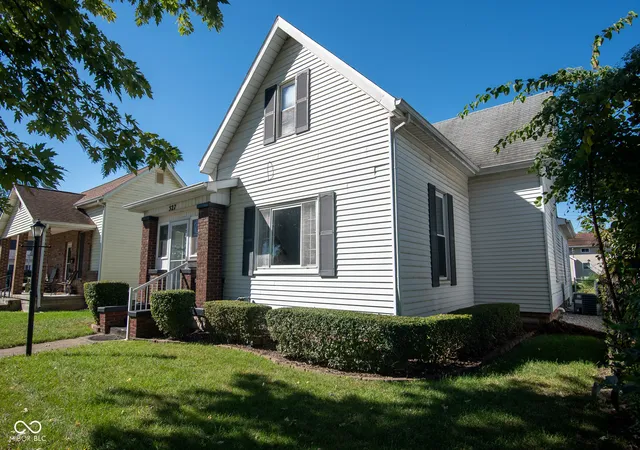 Homes for sale in Rushville, IN | 527 N Arthur St, Rushville, IN 46173 | MLS# 22067459