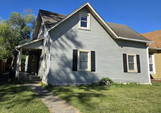 1st image of 2134 Bellefontaine St, Indianapolis, IN 46202 | MLS# 22067877