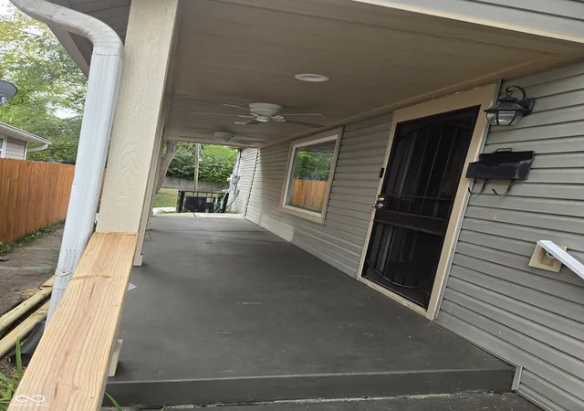 2nd image of 2134 Bellefontaine St, Indianapolis, IN 46202 | MLS# 22067877
