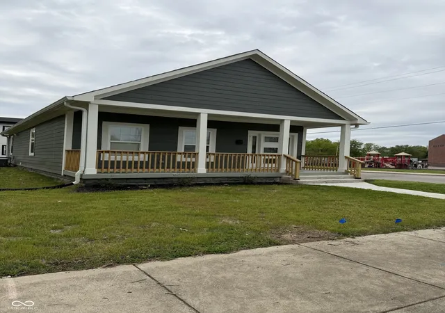 3rd image of 977 W 26Th St, Indianapolis, IN 46208 | MLS# 22068020