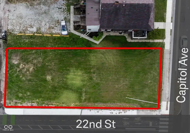 2nd image of 2181 N Capitol Ave, Indianapolis, IN 46202 | MLS# 22068132