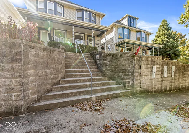 4th image of 1205 Sturm Ave, Indianapolis, IN 46202 | MLS# 22068507