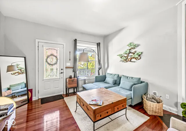5th image of 1205 Sturm Ave, Indianapolis, IN 46202 | MLS# 22068507