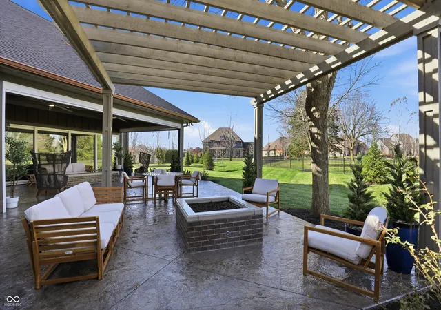 Photo 148 of Mansion for sale at 11710 Cold Crk Ct, Zionsville, IN 46077 | MLS# 22068804 | Listing updated on 2026-09-03