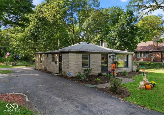Photo 2 of Single family home for sale at 2025 E 80th Street, Indianapolis, IN 46240 | MLS# 22069118 | Listing updated on 2026-08-17