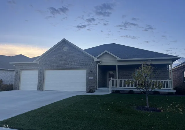 Photo 1 of Single family home for sale at 12754 N Commons E Dr, Mooresville, IN 46158 | MLS# 22069194 | Listing updated on 2026-09-30