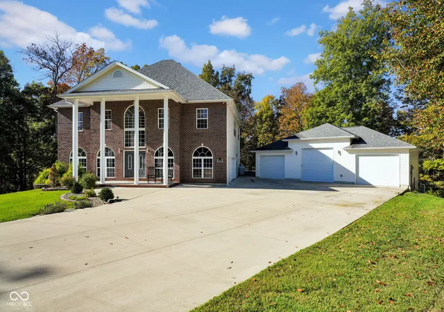 Homes for sale in North Vernon, IN | 295 Persimmon Dr, North Vernon, IN 47265 | MLS# 22069215
