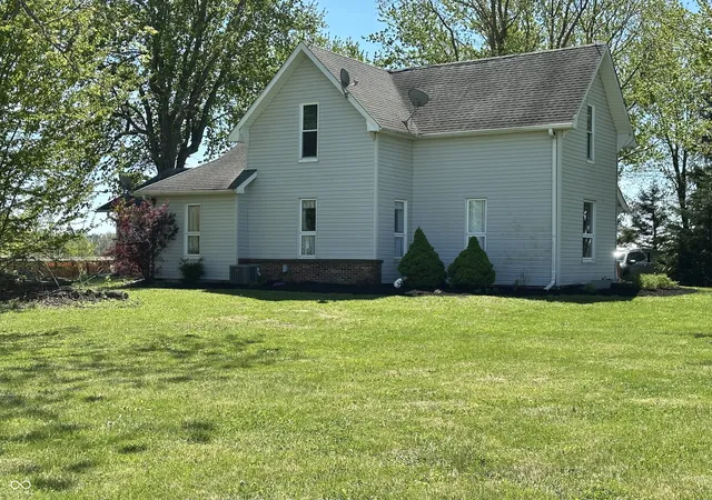 Homes for sale in Frankfort, IN | 6953 N State Road 29, Frankfort, IN 46041 | MLS# 22069601