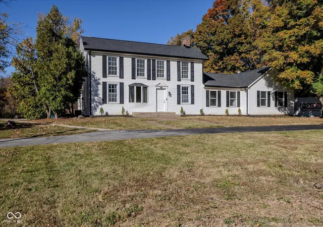 1st image of 2018 N County Road 425 E, Avon, IN 46123 | MLS# 22069976