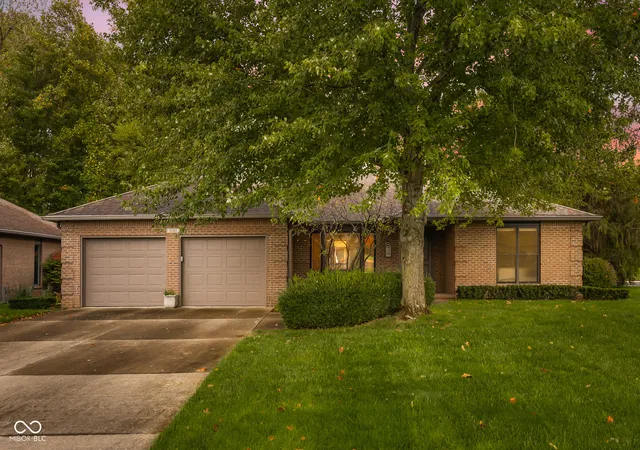2nd image of 1141 Pintail Ct, Columbus, IN 47201 | MLS# 22070039