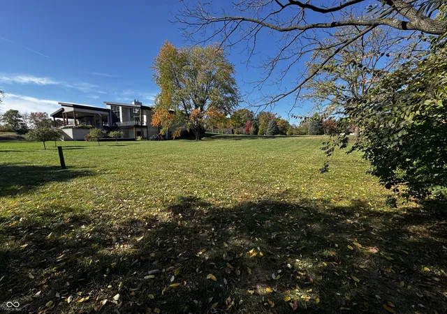 4th image of 10837 Thunderbird Dr, Carmel, IN 46032 | MLS# 22070255
