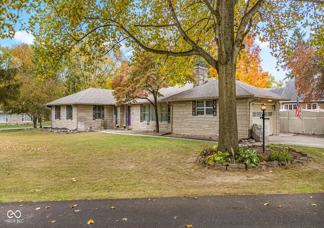 2nd image of 34 Colony Rd, Anderson, IN 46011 | MLS# 22070264