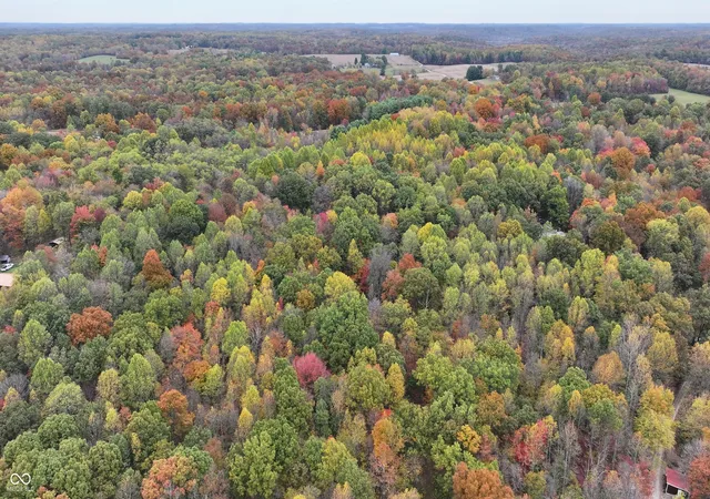 Photo 1 of Sale Pending at 2 E State Rd 58, Bloomfield, IN 47424 | MLS# 22070924 | Listing updated on 2026-09-30