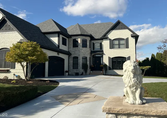 3rd image of 6668 Silver Creek Dr, Indianapolis, IN 46259 | MLS# 22070948