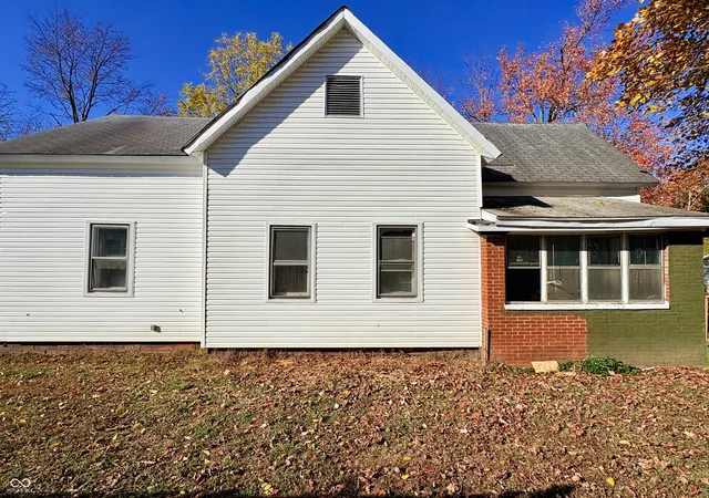 4th image of 408 W Logan St, Brazil, IN 47834 | MLS# 22071293