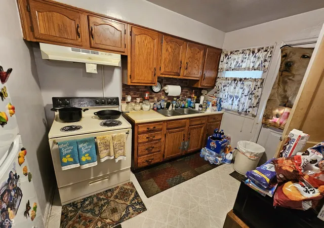 5th image of 3209 N Tacoma Ave, Indianapolis, IN 46218 | MLS# 22071522