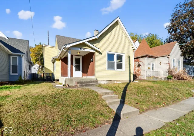 5th image of 2130 Singleton St, Indianapolis, IN 46203 | MLS# 22071830