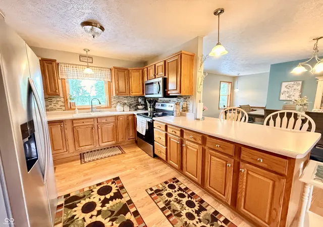4th image of 201 Janeway Dr, Veedersburg, IN 47987 | MLS# 22072449