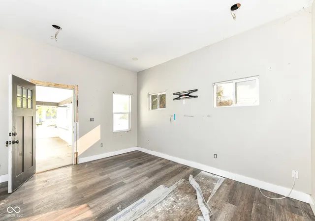 4th image of 1126 Union St, Indianapolis, IN 46225 | MLS# 22072537