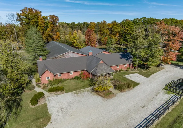 5th image of 2034 Dubois Rd, Spencer, IN 47460 | MLS# 22072632