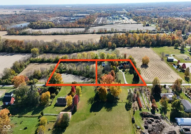 1st image of 10951 Vandergriff Rd, Indianapolis, IN 46239 | MLS# 22072820